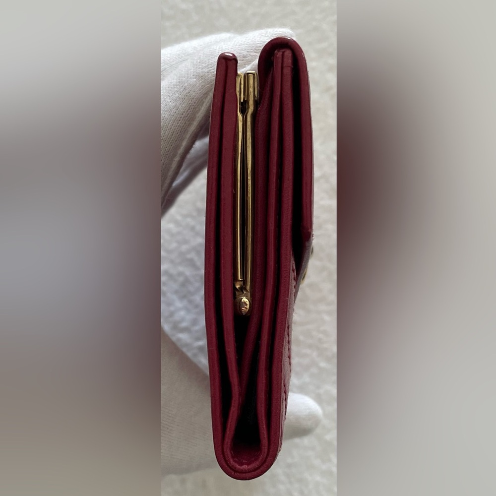 Celine Authentic Vintage Cranberry Leather Compact Wallet - Picture 4 of 15